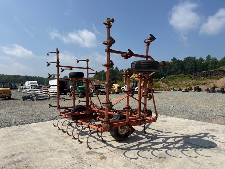 allis-chalmers-1300-image-5