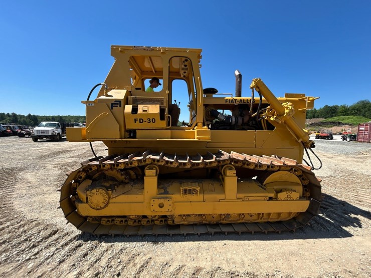 #61383-•-1988-fiat-allis-30-dozer-image-6