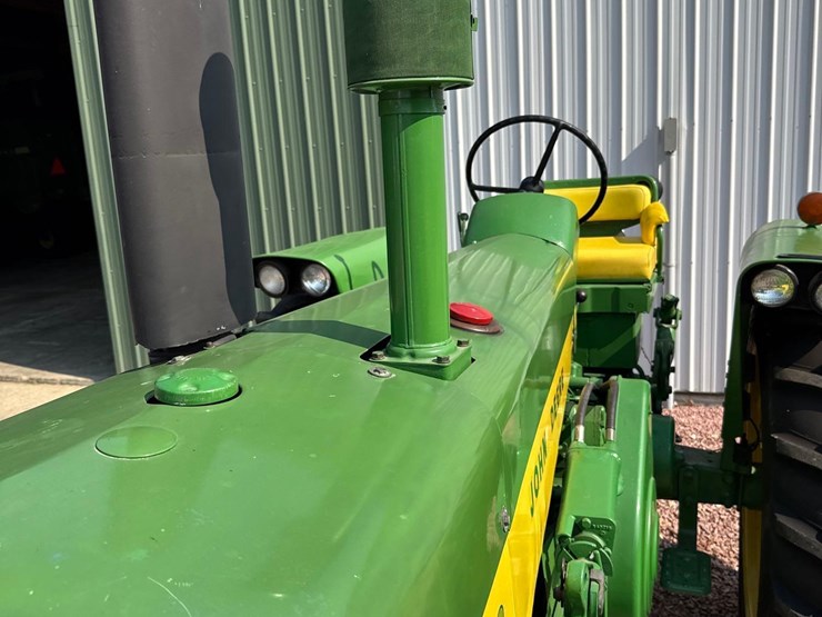 john-deere-730-image-34
