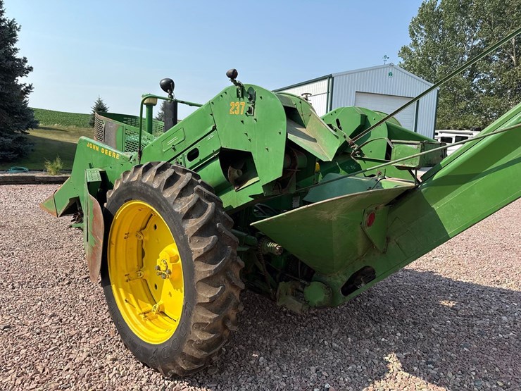 john-deere-630-image-3