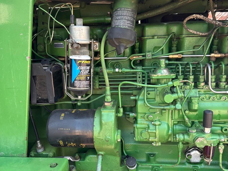 1979-john-deere-4440-image-16