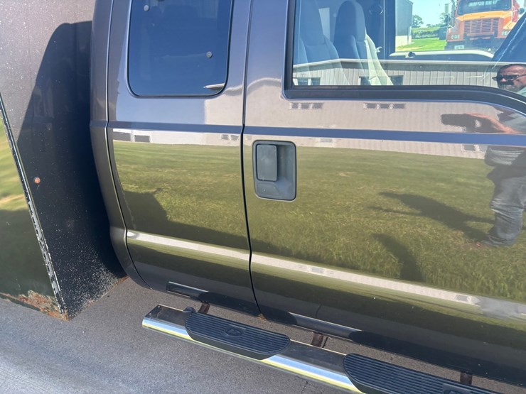 2009-ford-f350-image-22