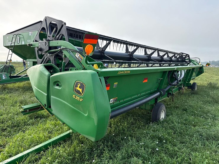 2009-john-deere-635f-image-2