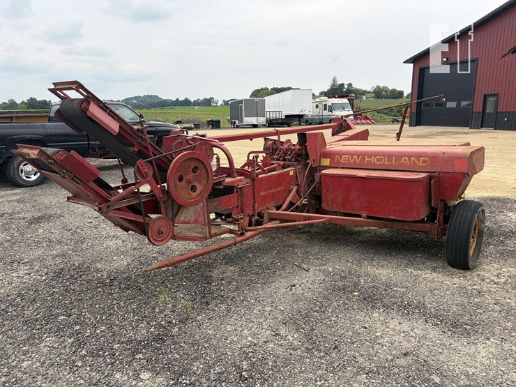 new-holland-273-image-3