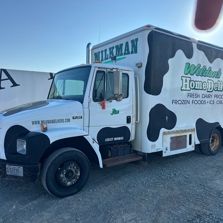 2000 FREIGHTLINER FL60