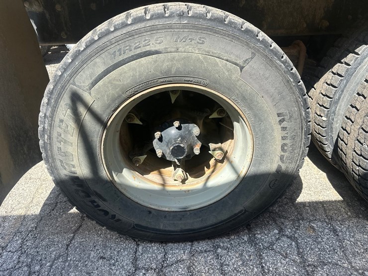 mack-dm685s-image-54