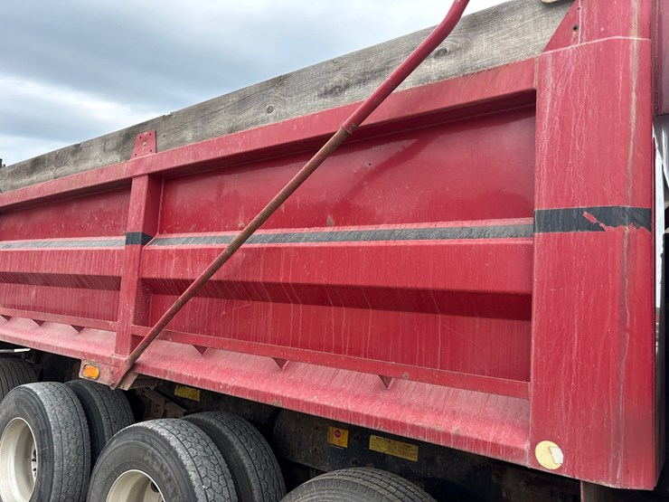 #61388-•-2004-international-5600i-quad-axle-dump-truck-image-20