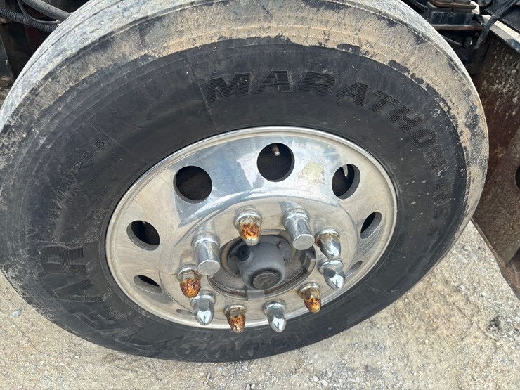 2012-kenworth-w900-image-132