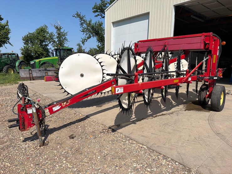 agco-5130-17-wheel-pull-type-rake—1-owner-image-39