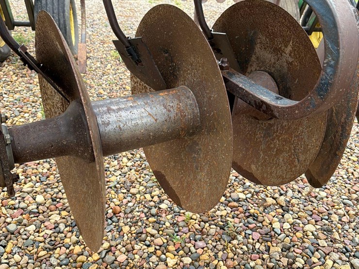 john-deere-510-image-28