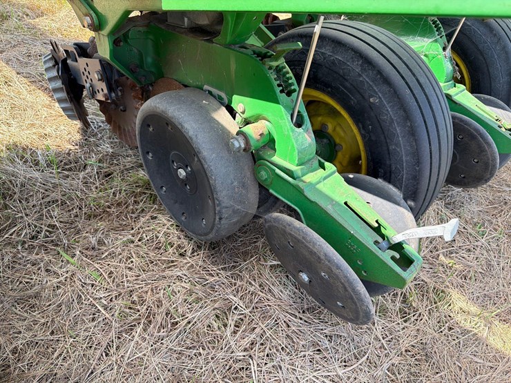 john-deere-1760-image-23