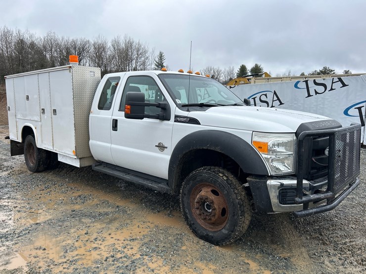 2011-ford-f550-image-7