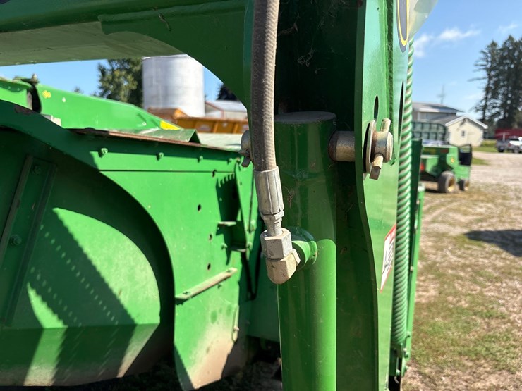 john-deere-635-image-28