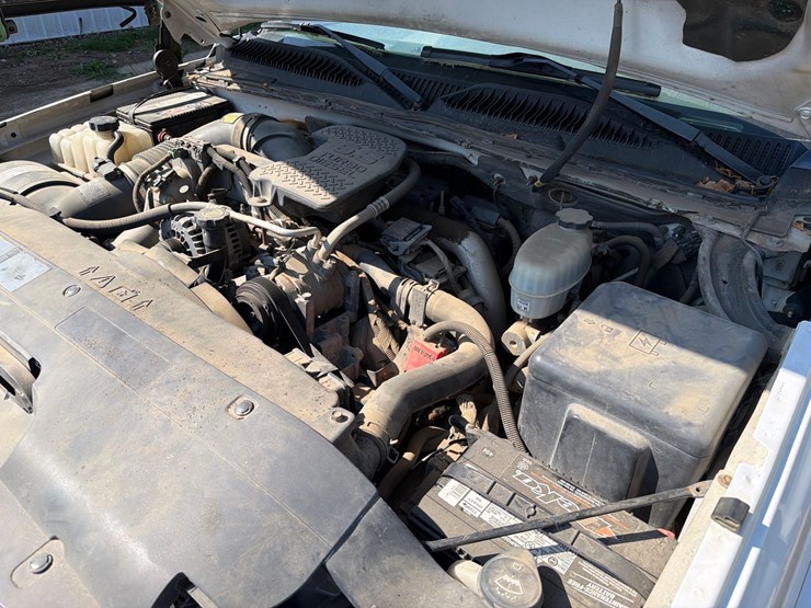 2006-chevrolet-3500-image-54