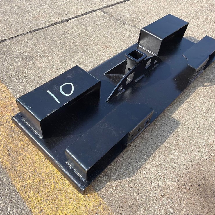 Heavy Duty Skidloader Receiver Hitch Back Plate