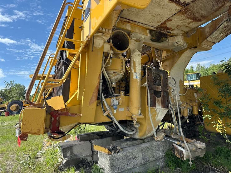 caterpillar-785b-image-12