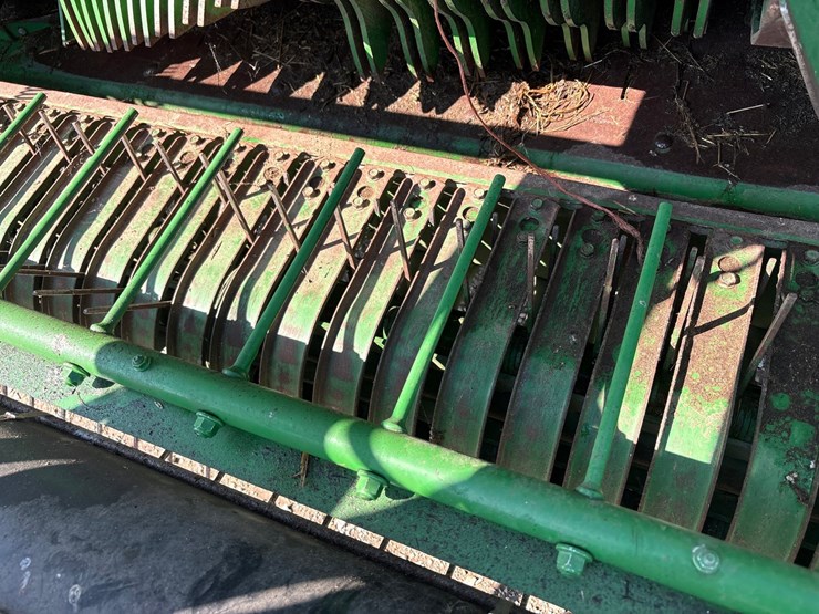 john-deere-450-image-19
