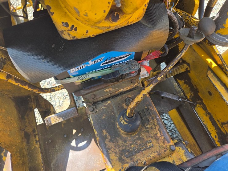 #61410-•-case-w-3-loader-backhoe-image-55