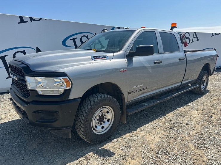 2021-dodge-2500-image-1