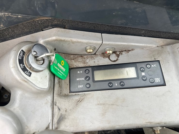 2019-deere-50g-image-56