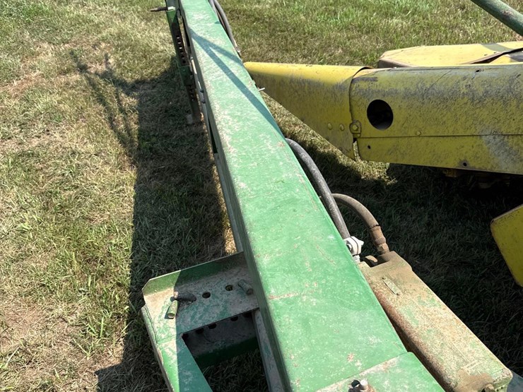 john-deere-34-image-6