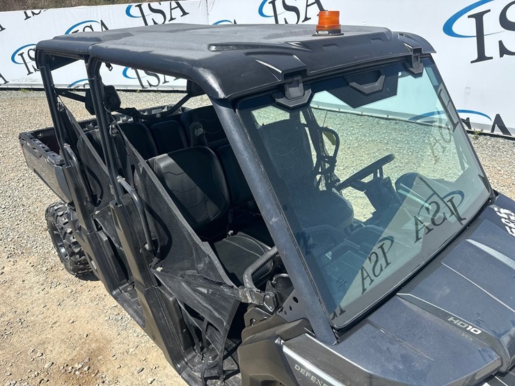 #5301-•-2022-canam-defender-xt-4x4-utv-image-11