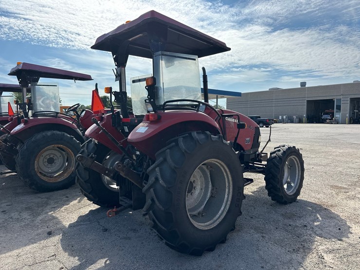 #2858-•-2008-case-jx60-4x4-tractor-image-4