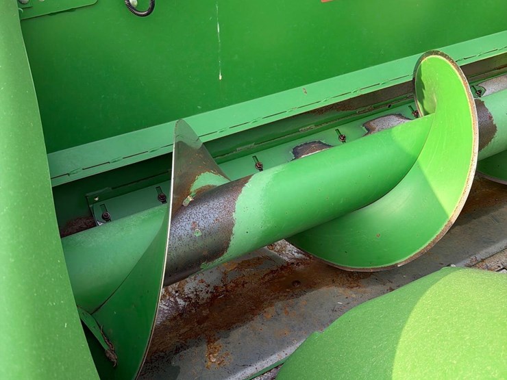 2009-john-deere-608c-image-22