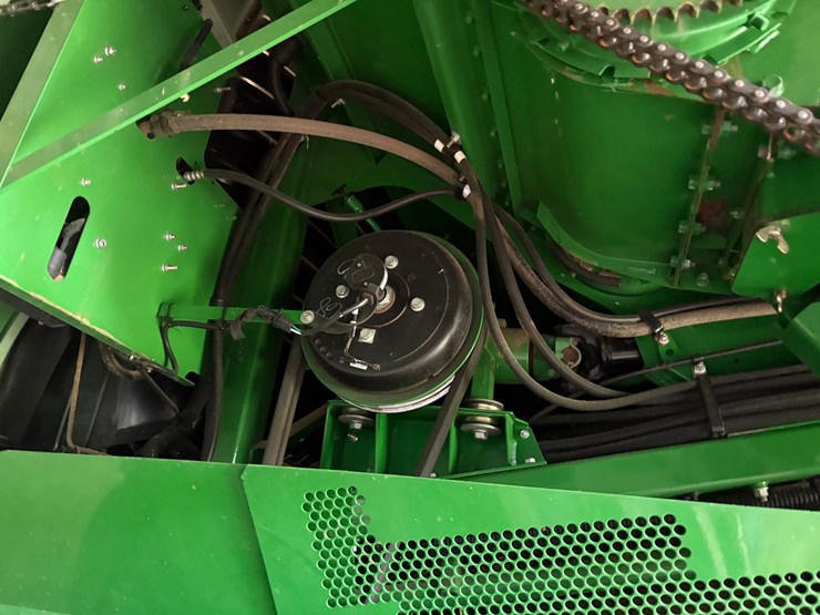 john-deere-s670-image-19