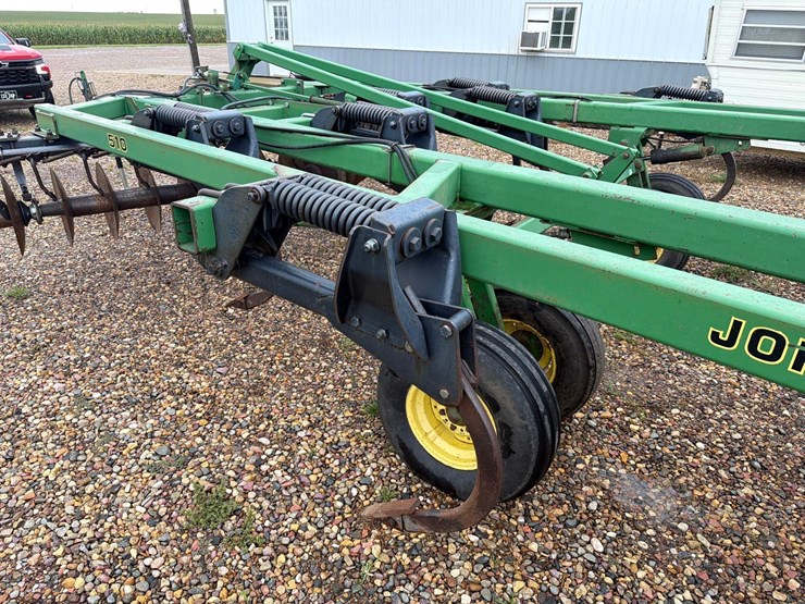john-deere-510-image-14