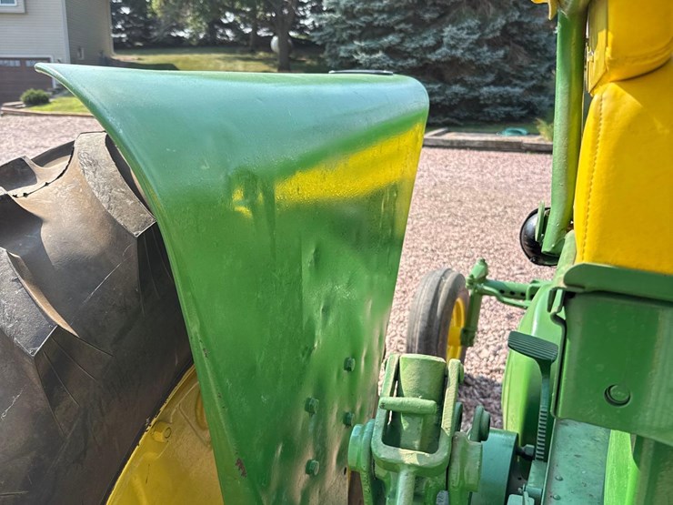 john-deere-630-image-29