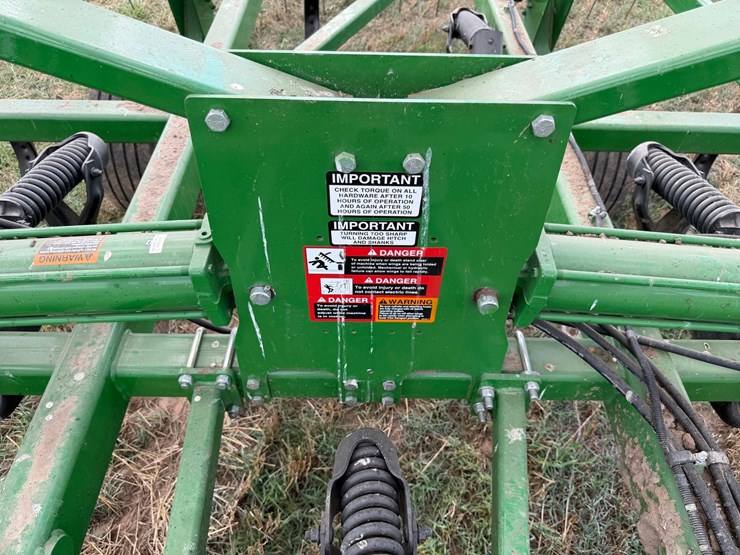 john-deere-2430-image-63