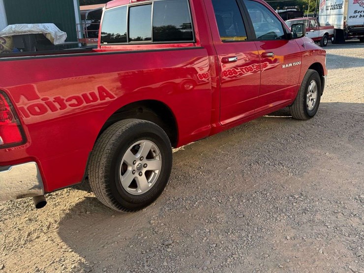 2012-dodge-1500-image-6