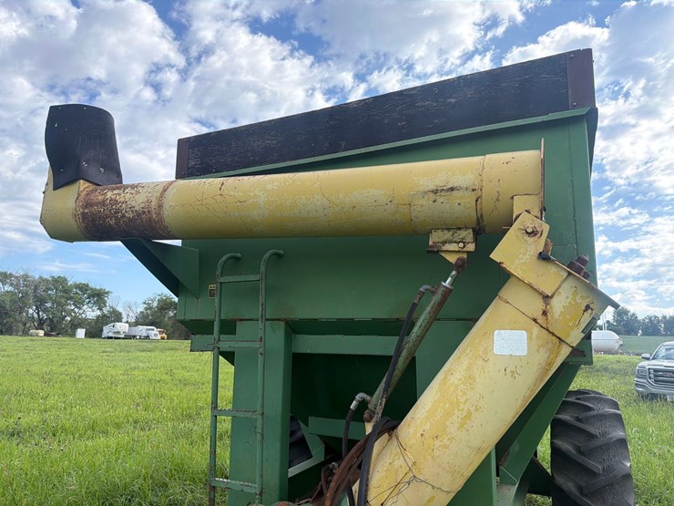john-deere-1210a-image-16