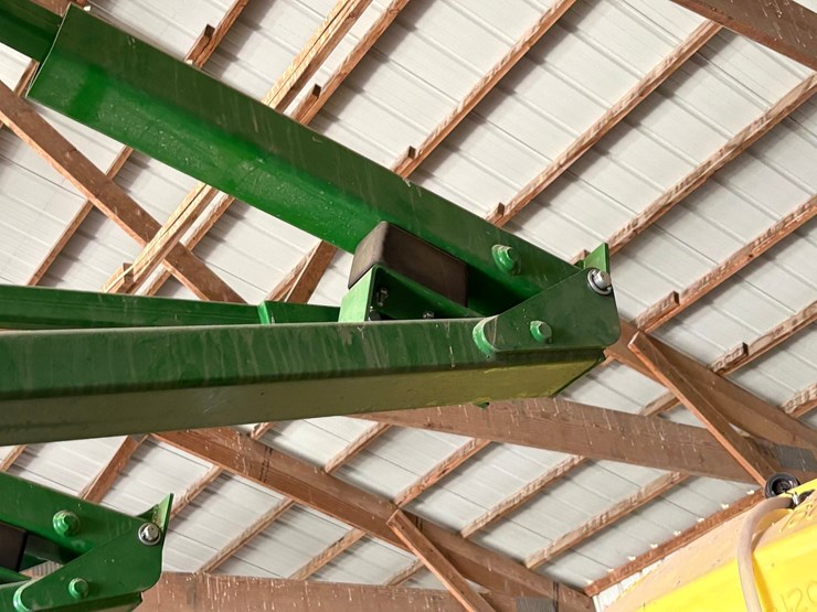 john-deere-1775-image-22