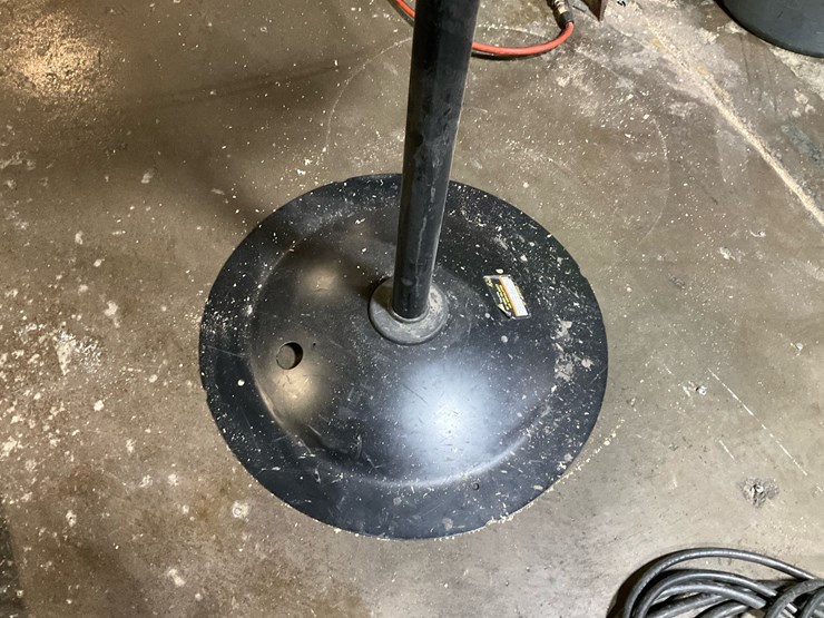 #219-•-chicago-electric-power-tools-hvp-30e-high-velocity-industrial-pedestal-fan-image-5