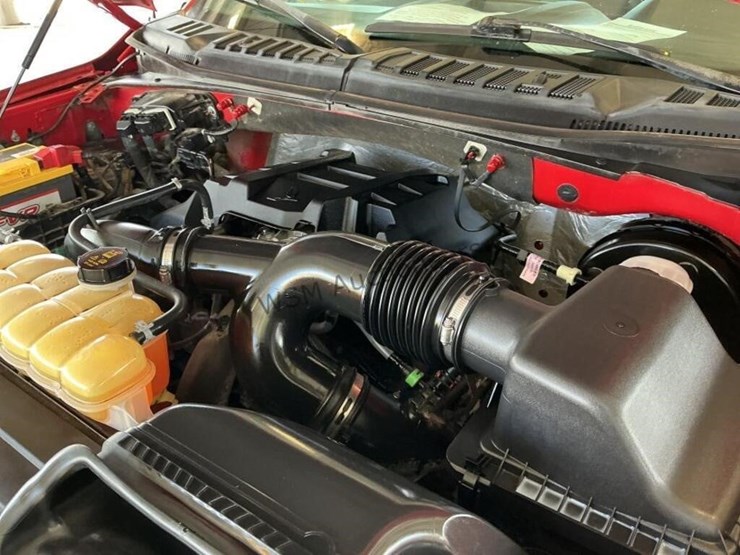 2017-ford-f150-image-12