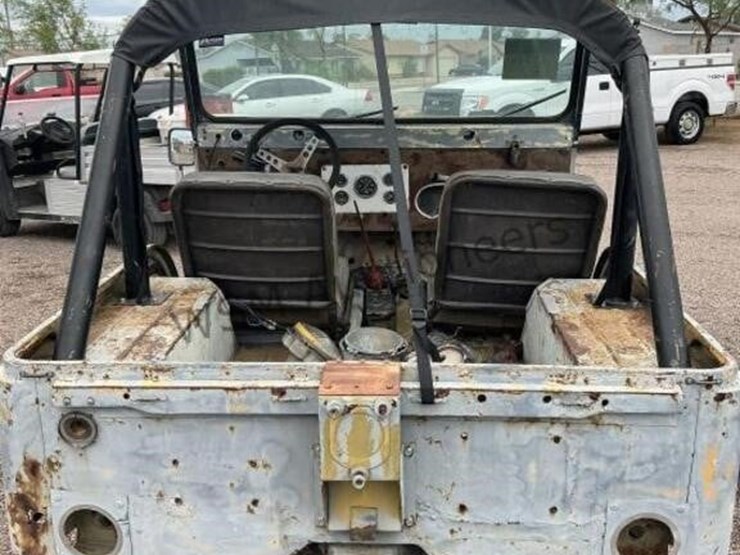 1967-jeep-suv-image-5