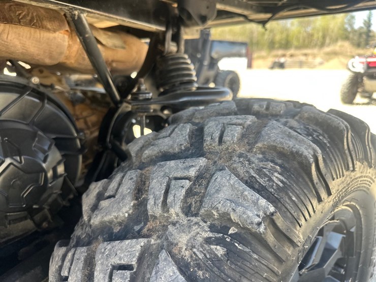 #5302-•-2022-canam-defender-4x4-utv-image-48