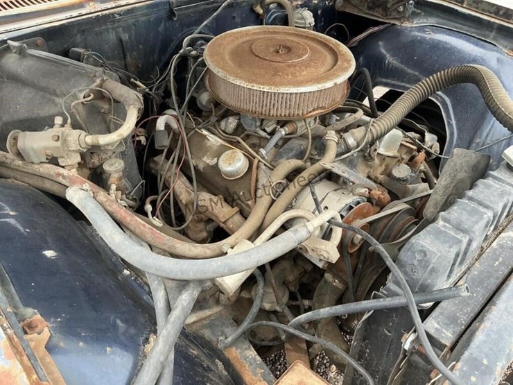 1965-chevrolet-impala-sdn-image-11