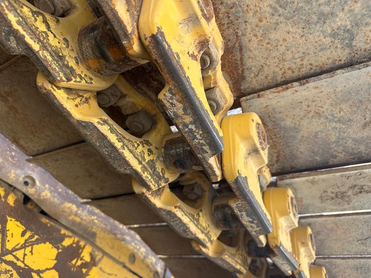 #61443-•-komatsu-61px-15-dozer-image-66