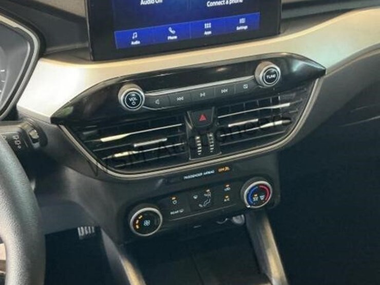 2022-ford-escape-image-19