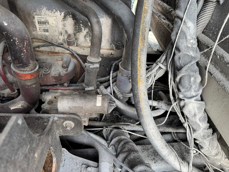 2016-mack-mru613-image-60