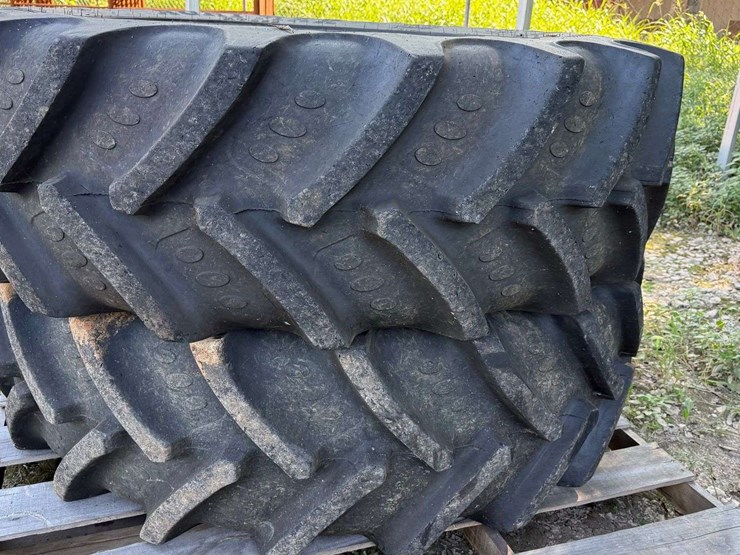 qty-(2)-bkt-agrimax-460/85r-38-tubeless-tires-image-2