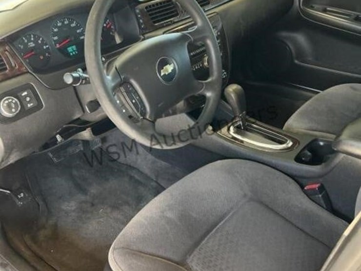 2014-chevrolet-impala-sdn-image-21