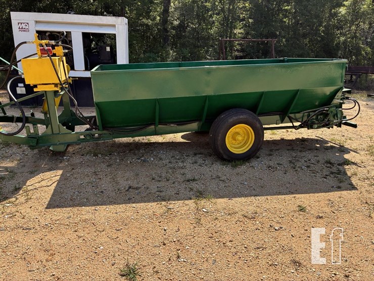 lewis-fertilize-spreader-image-3