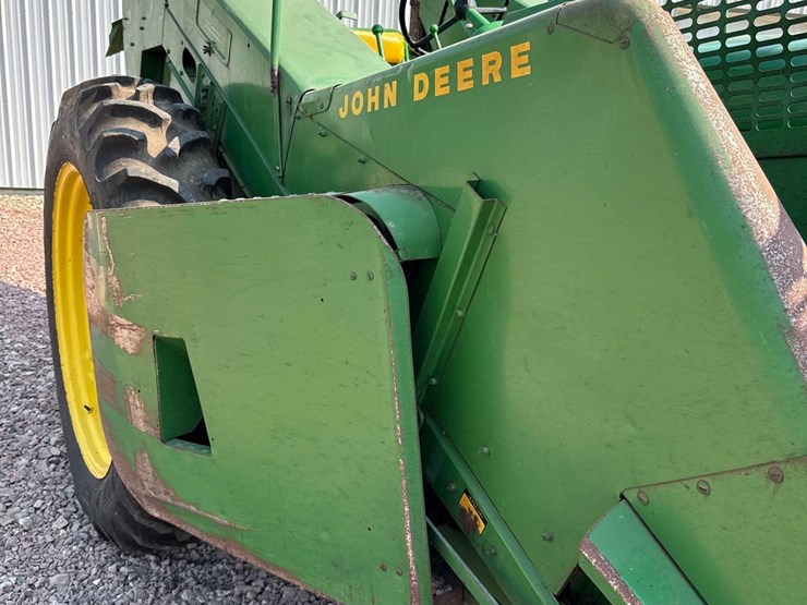 john-deere-630-image-17