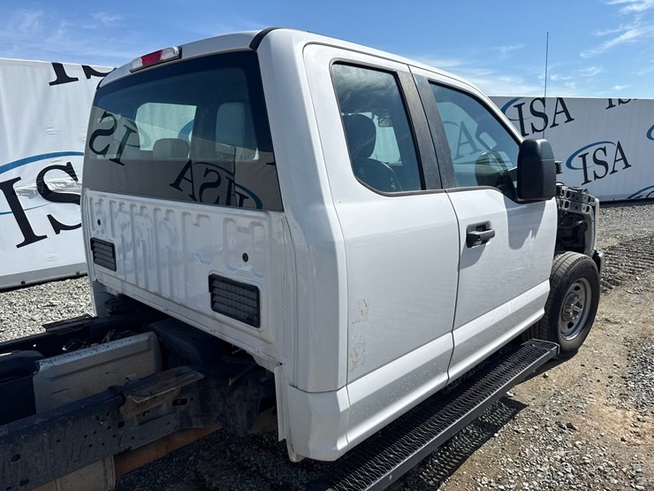 2017-ford-f250-image-28