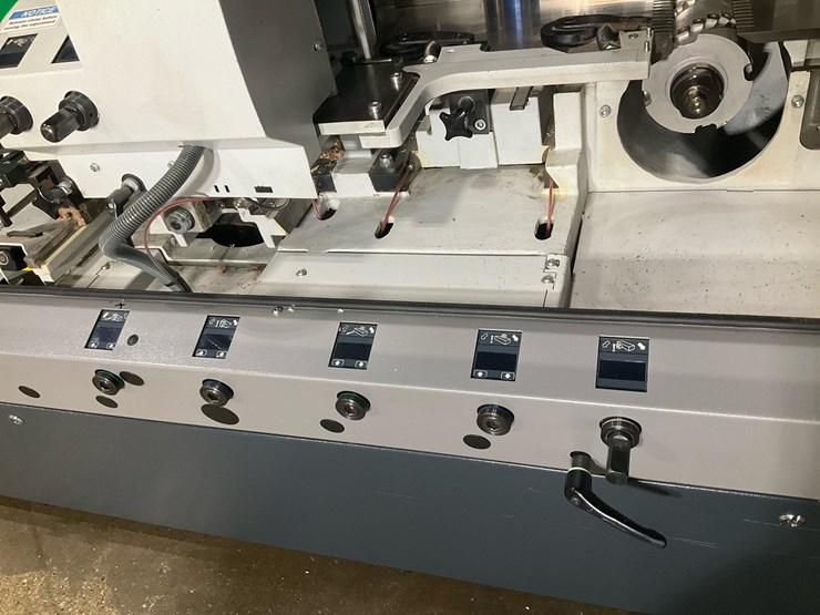 #185-•-2019-michael-weinig-ag-powermat-1500-automatic-planer-and-moulder-image-25