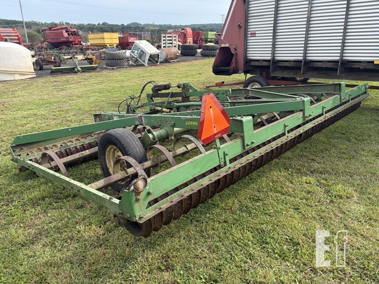 john-deere-950-image-2